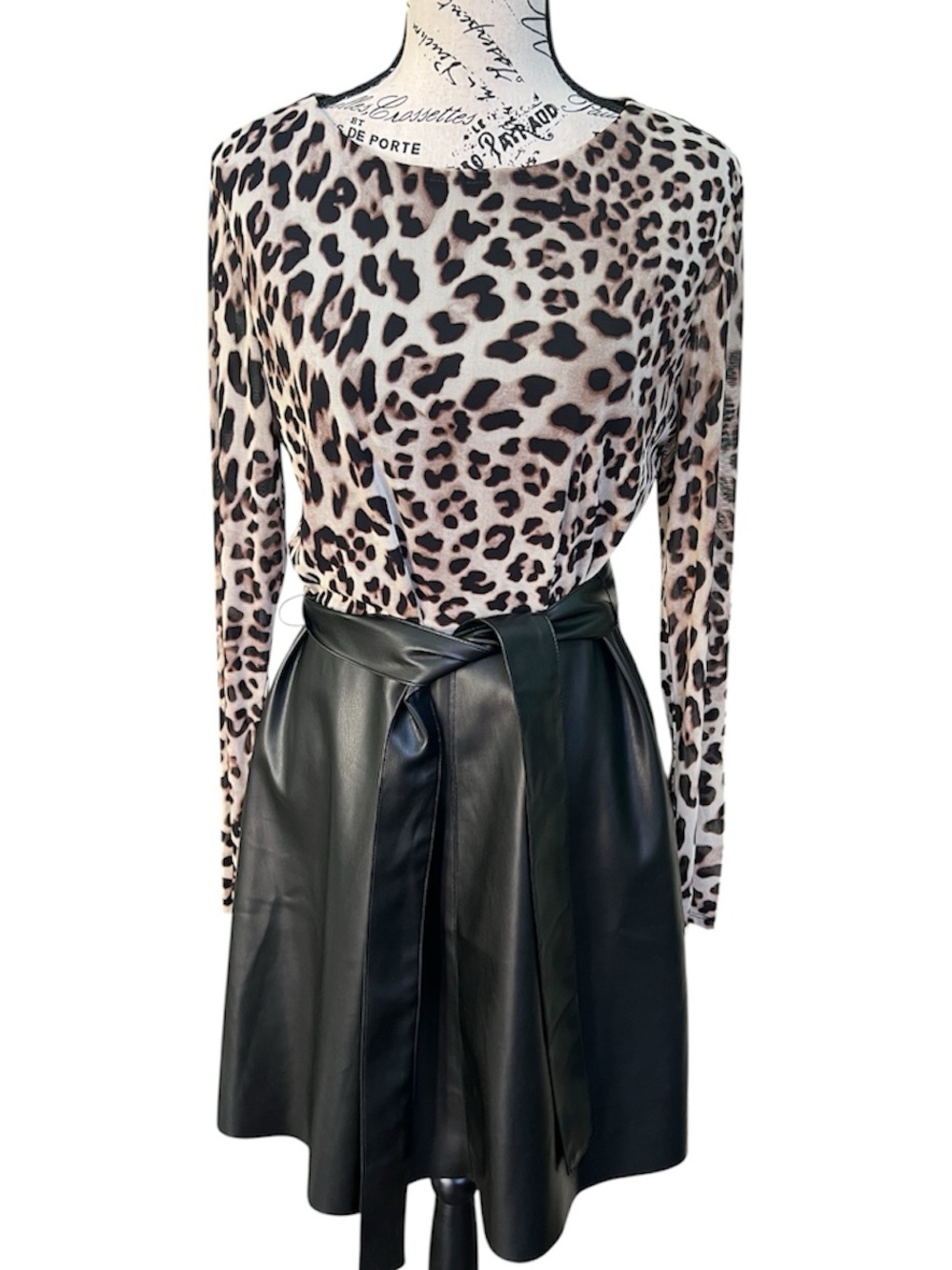 Anne Klein Black Faux Leather A-Line Skirt with Tie Belt